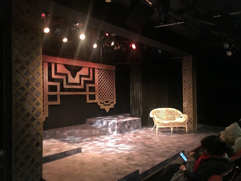 Custom Made Theatre