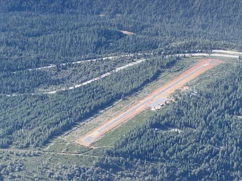 Blue Canyon–Nyack Airport