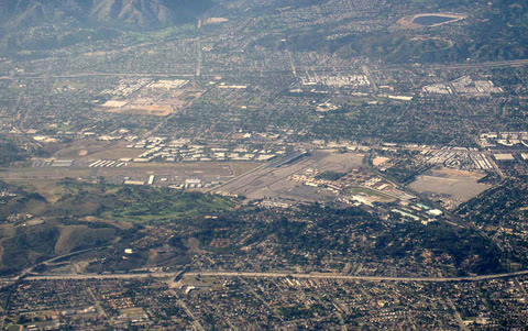 Brackett Field Airport