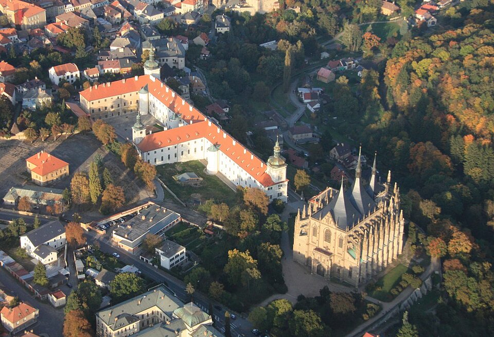 Kutná Hora: Historical Town Centre with the Church of St Barbara and the Cathedral of Our Lady at Sedlec