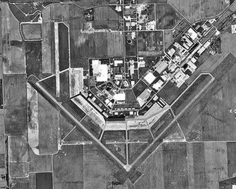 Freeman Municipal Airport