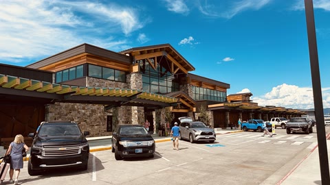 Glacier Park International Airport