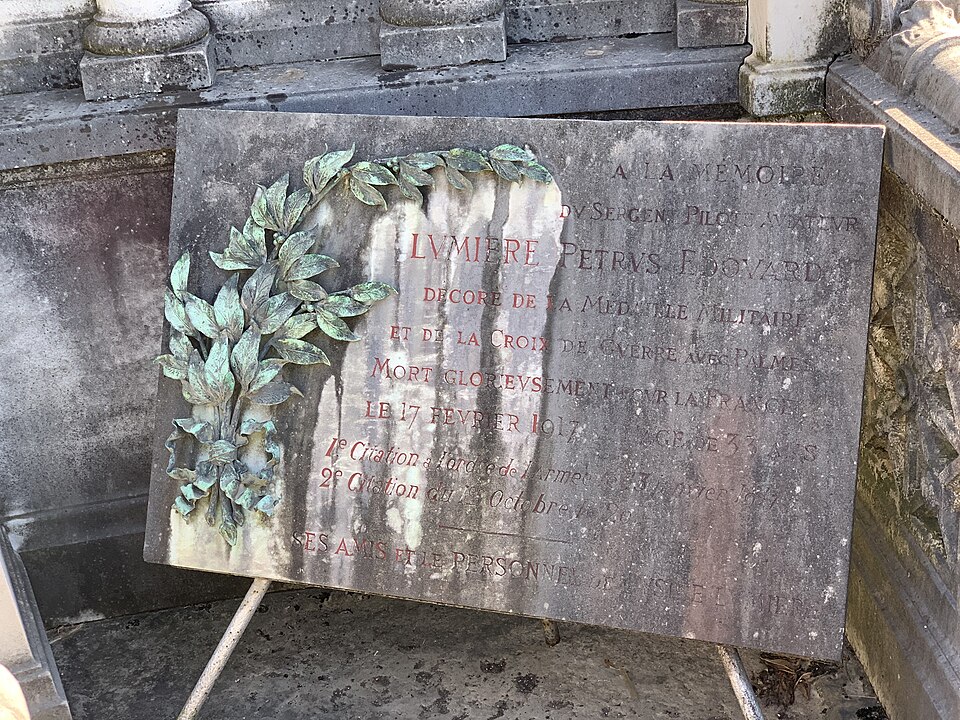 Tombe des familles Winckler et Lumière — Ліон